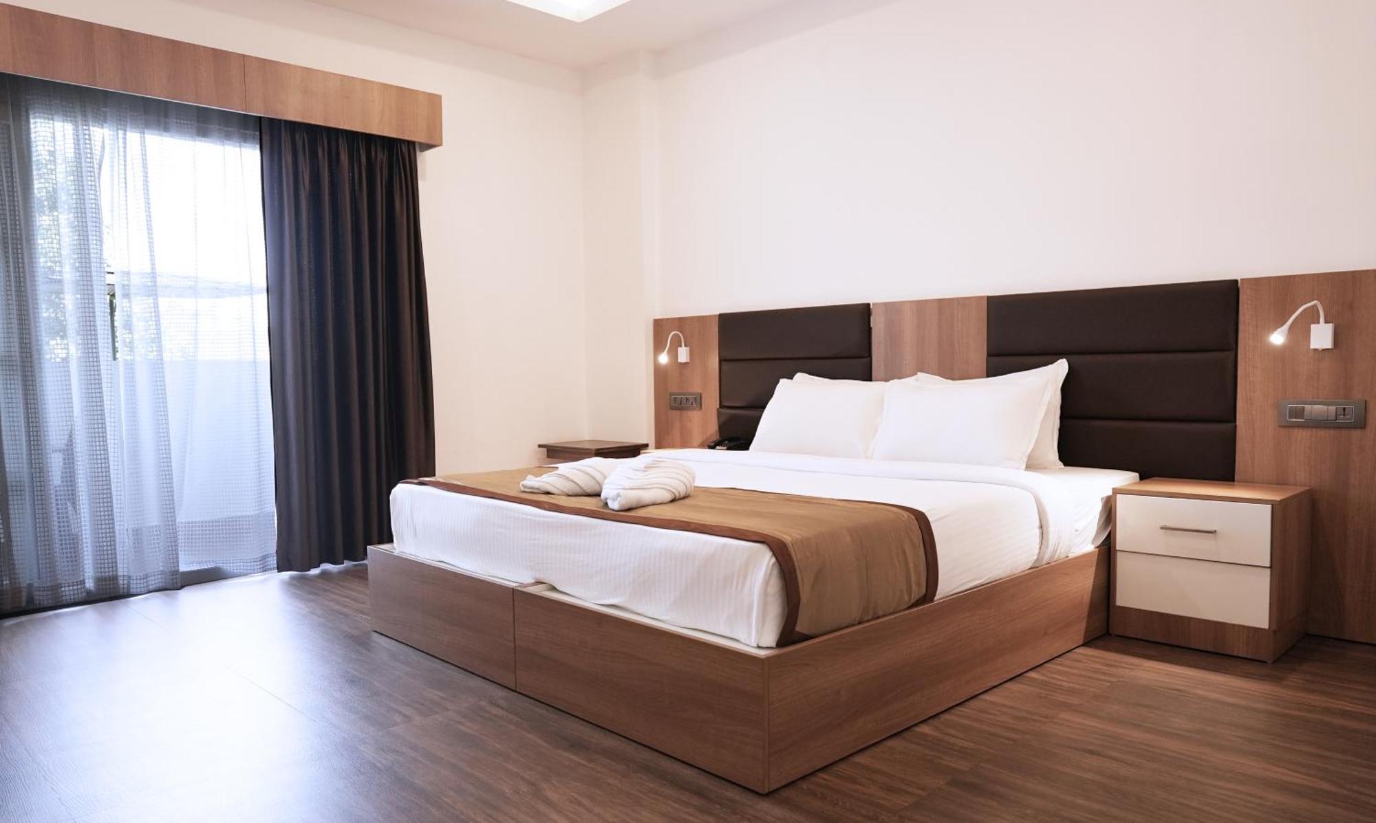 Misty Garden Resort And Spa Мунар Екстериор снимка